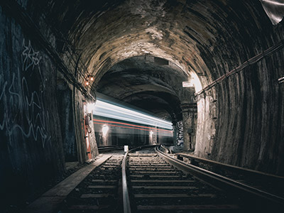Tunel parížskeho metra